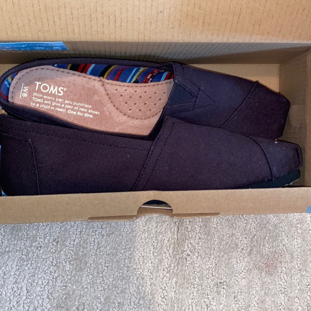 Black Toms